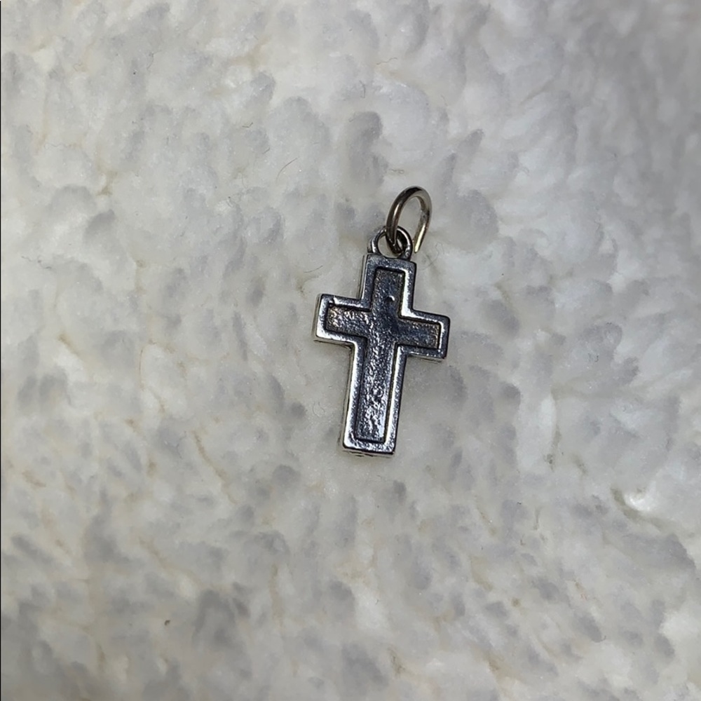 So simple, so stunning! Sterling silver cross!